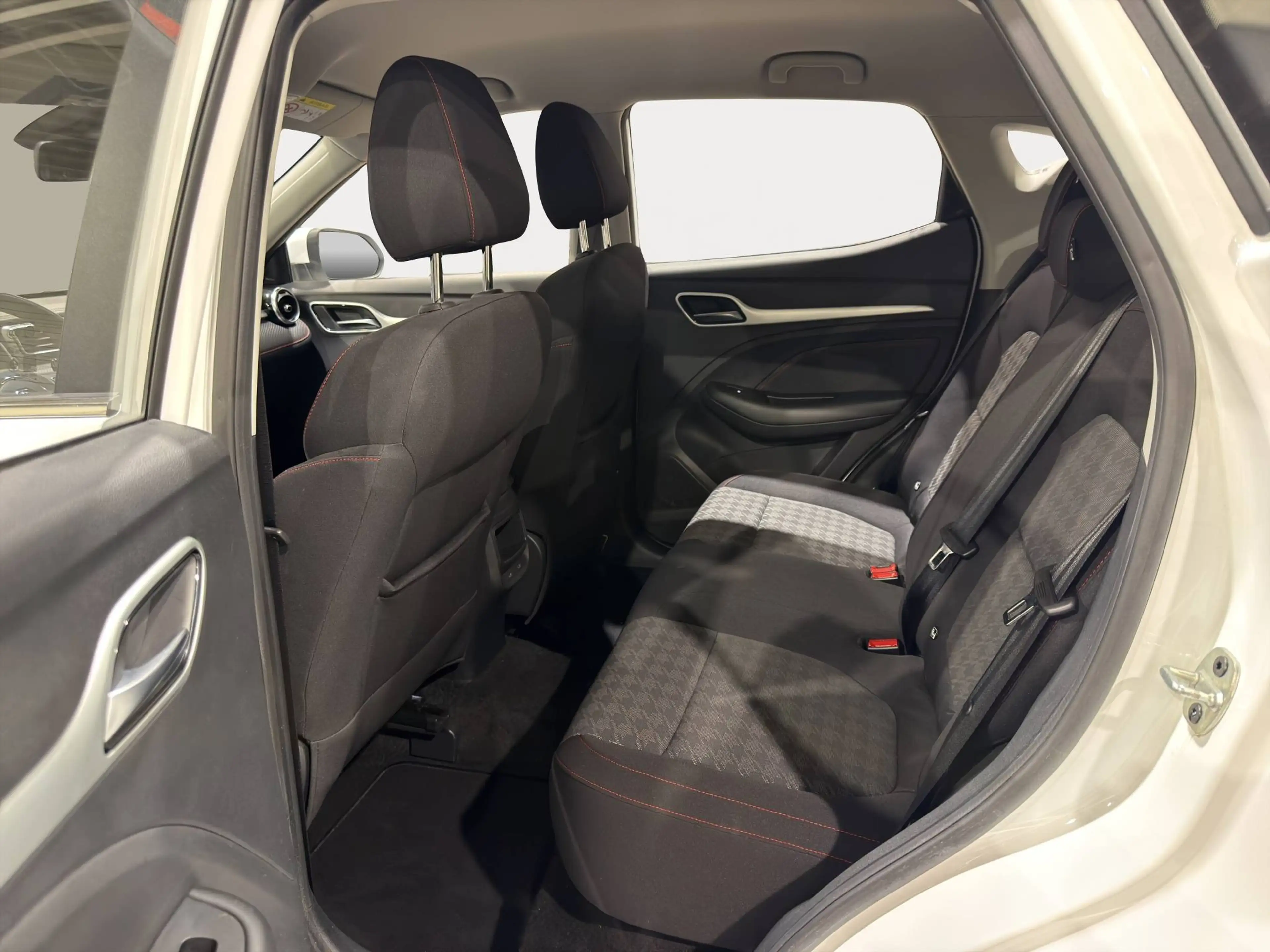 MG ZS ZS 1.5 VTi-Tech Comfort — photo 13