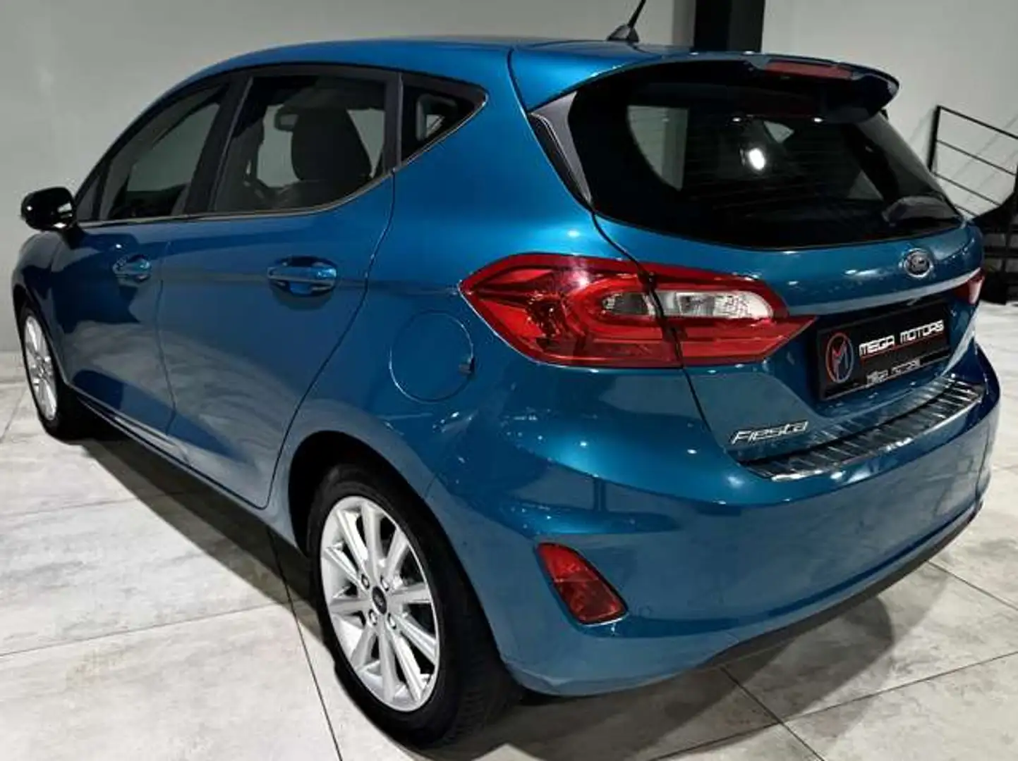 Ford Fiesta 1.0i TURBO 100CV B.AUTO "TiTANiUM" CARPLAY CAMERA+ Blau - 2