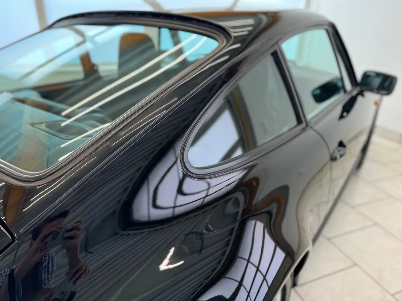 Porsche 911 Carrera 3.2 Coupe - Leder/Klima/Notsitze, foto 12
