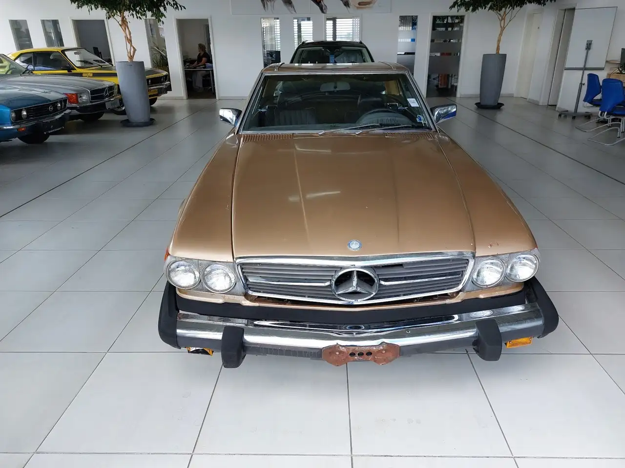 Mercedes-Benz SL 280 280 SL Gold / Braun, Softtop gut / Braun, foto 5