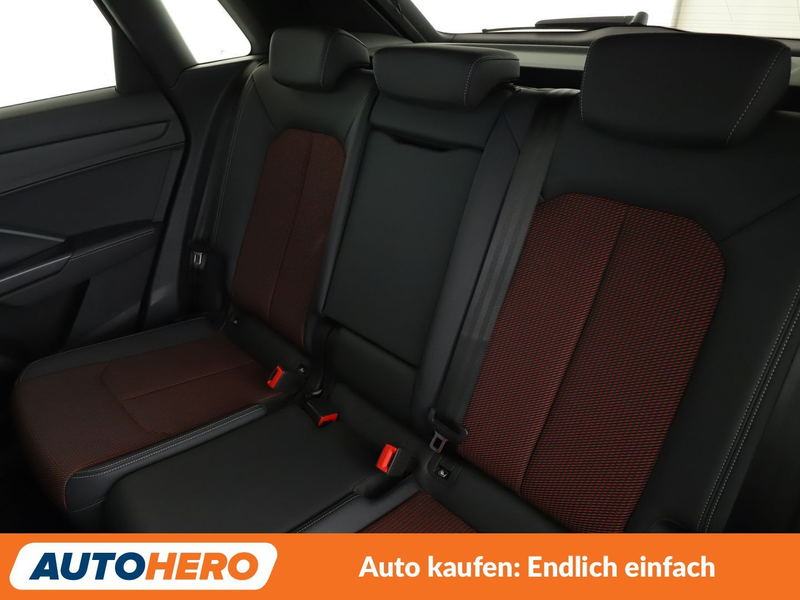 Audi Q3 35 TDI quattro advanced Aut.*NAV*ACC*CAM*PDC*AHK* — photo 14