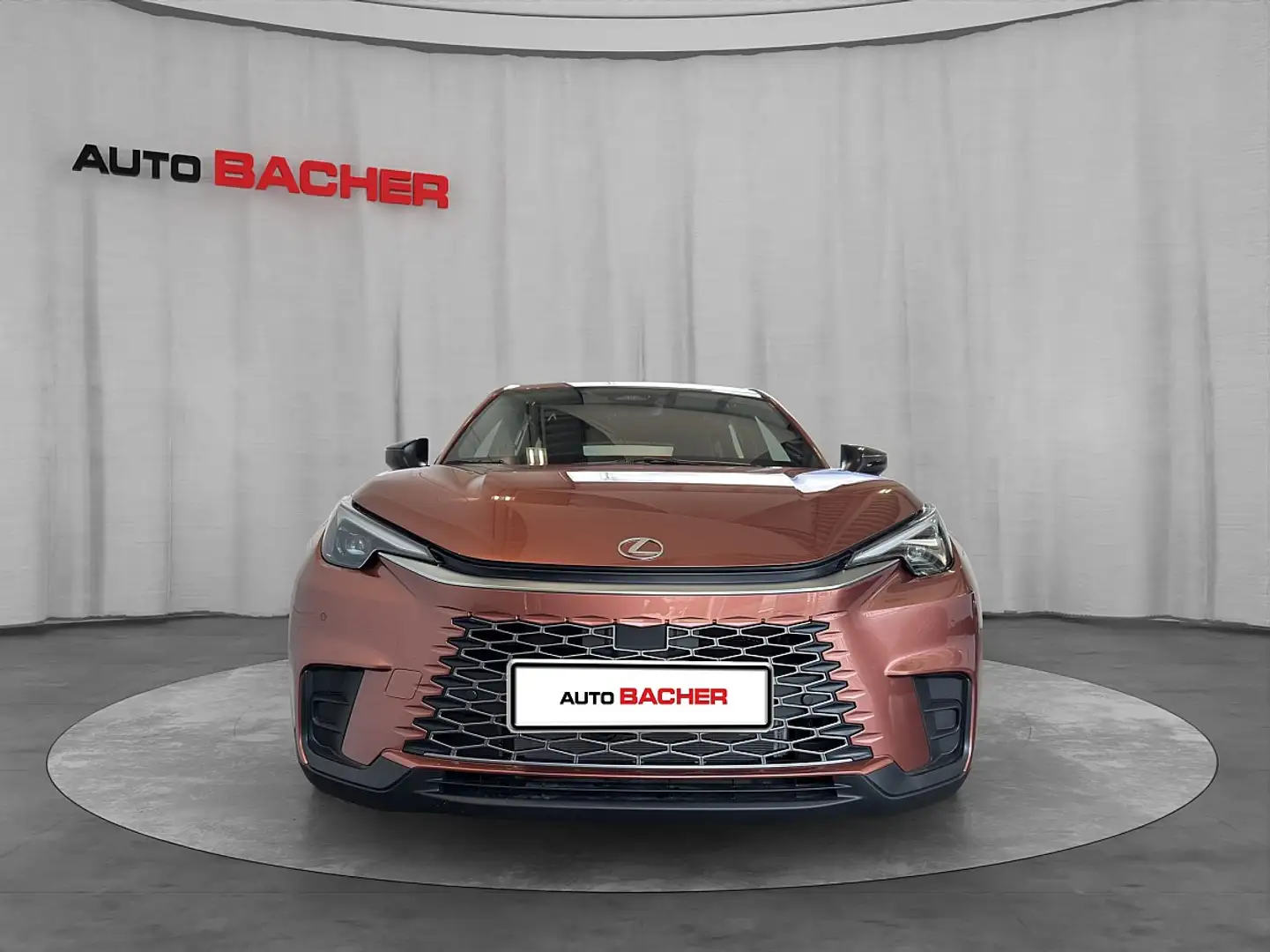 Lexus LBX 1.5 HEV 1,4kWh Aut. Braun - 2