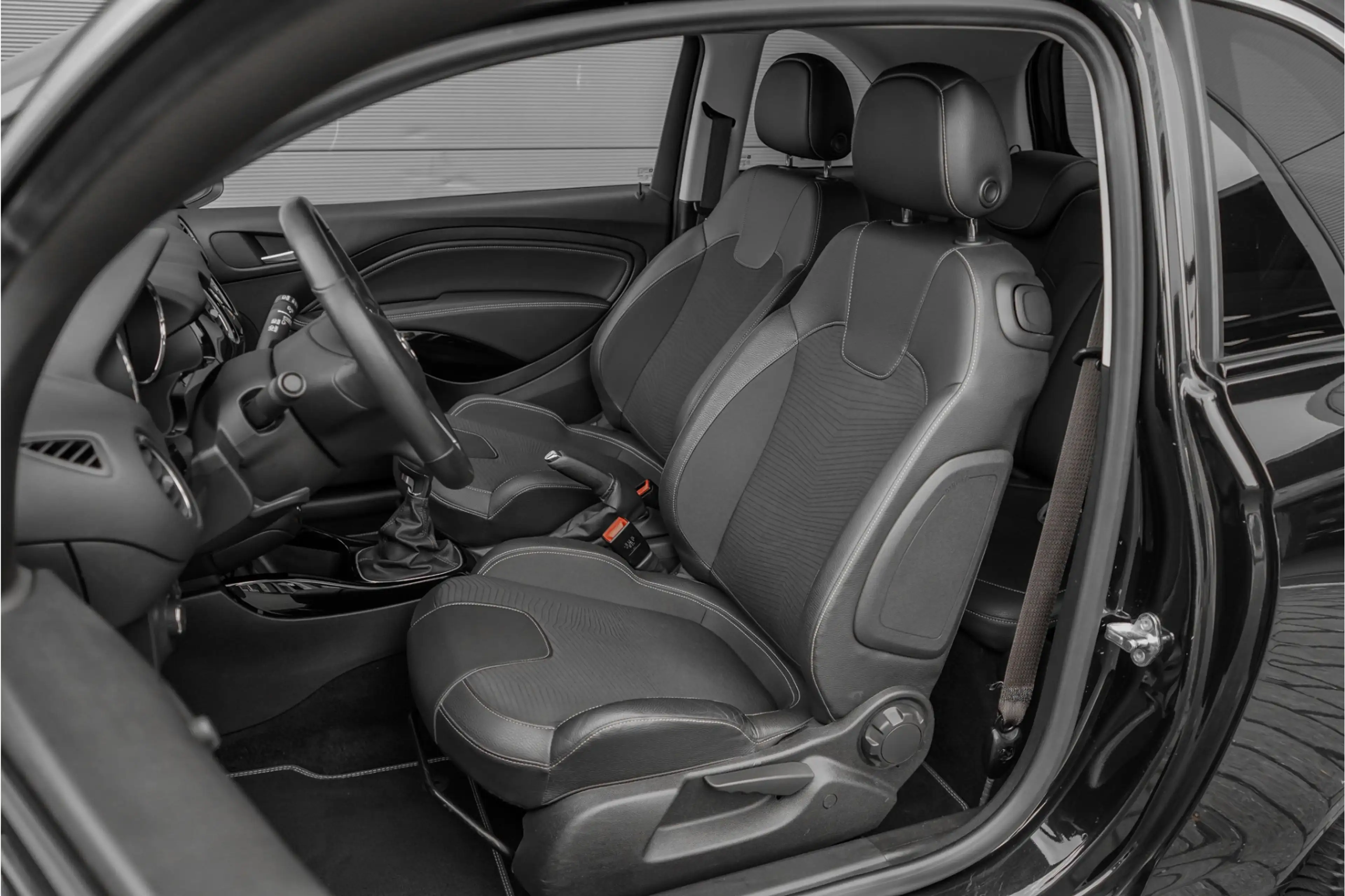 Opel Adam 1.4 Unlimited Stuur & Stoelverw Climate Bluetooth — photo 5