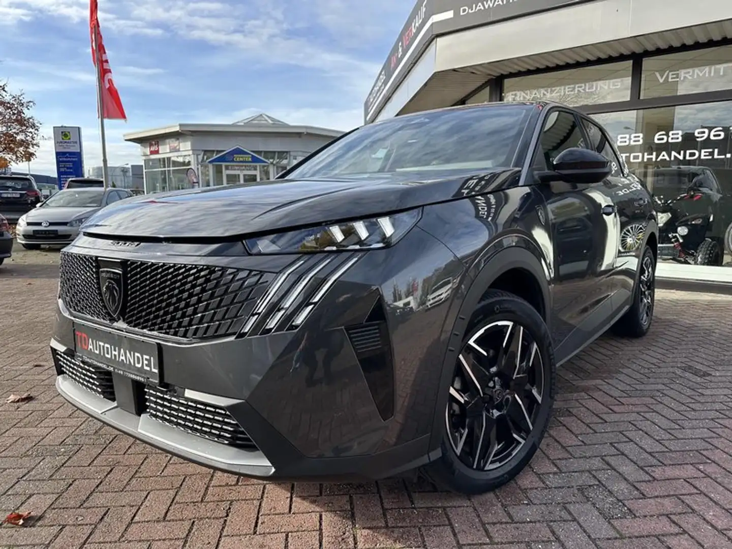 Peugeot 3008 Hybrid 145 GT Full-LED / Kamera 180° / ACC Grau - 1