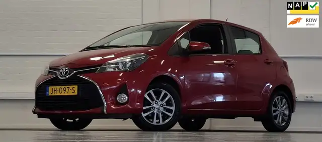 Toyota Yaris main image