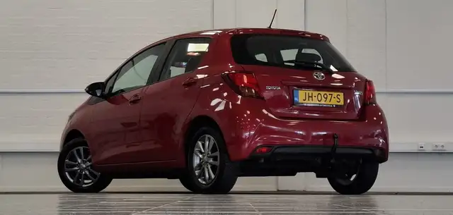 Toyota Yaris view 6
