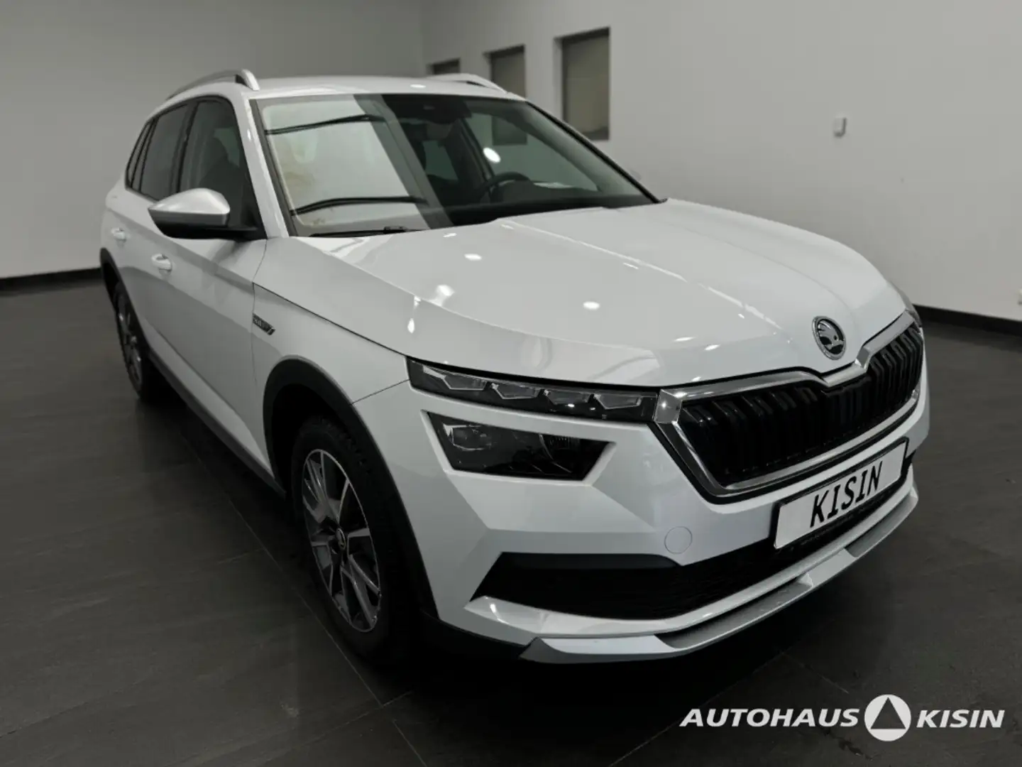 Skoda Kamiq ScoutLine 1.0 TSI DSG *CAM *Navi *LED *SHZ Kurvenl Weiß - 2