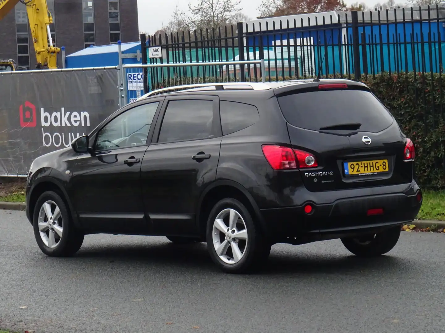 Nissan Qashqai+2 2.0 Tekna NAP/PANORAMADAK/NAVI/CAMERA/APK Zwart - 2