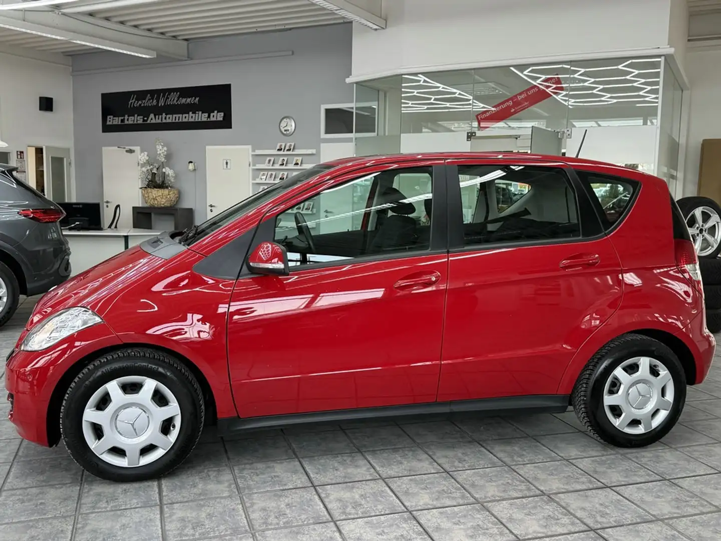 Mercedes-Benz A 160 Classic, 1.Hand, Automatik, erst 54tkm! Rot - 2