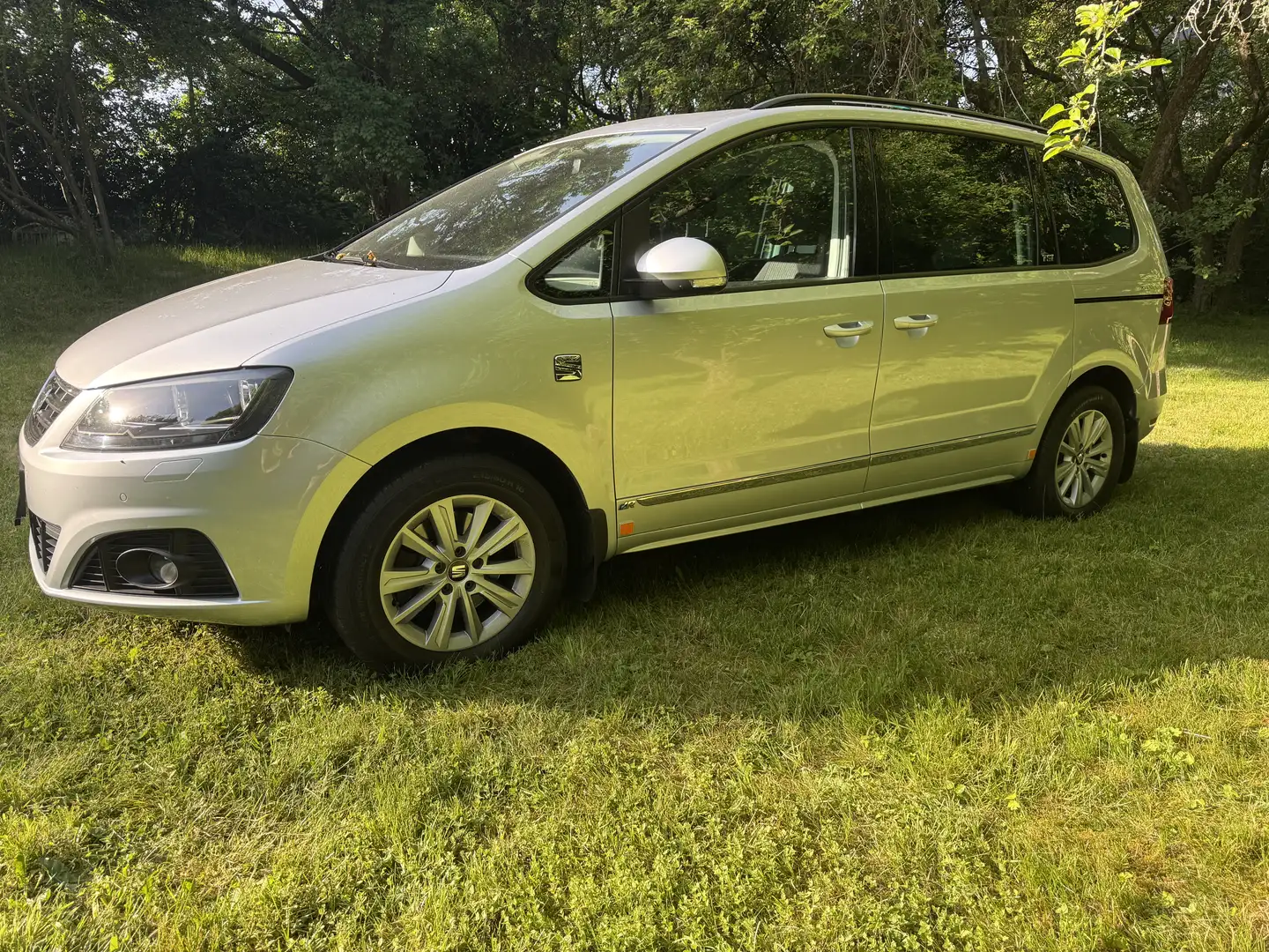 SEAT Alhambra 1.4 TSI Start & Stop Style AHK / SHZ / KAMERA - 2