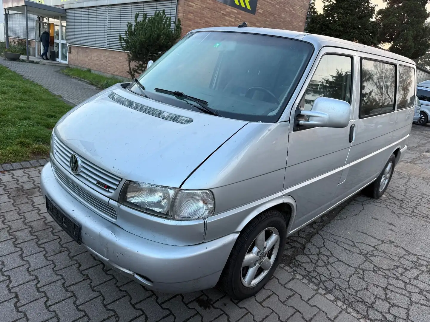 Volkswagen T4 Multivan 2.5 TDI Atlantis KEIN ROST / NO RUST Zilver - 1