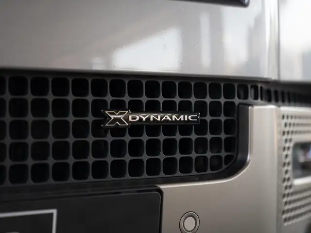 Land Rover Defender 110 X-DYN SE 3.0 250 AWD Ansicht 24