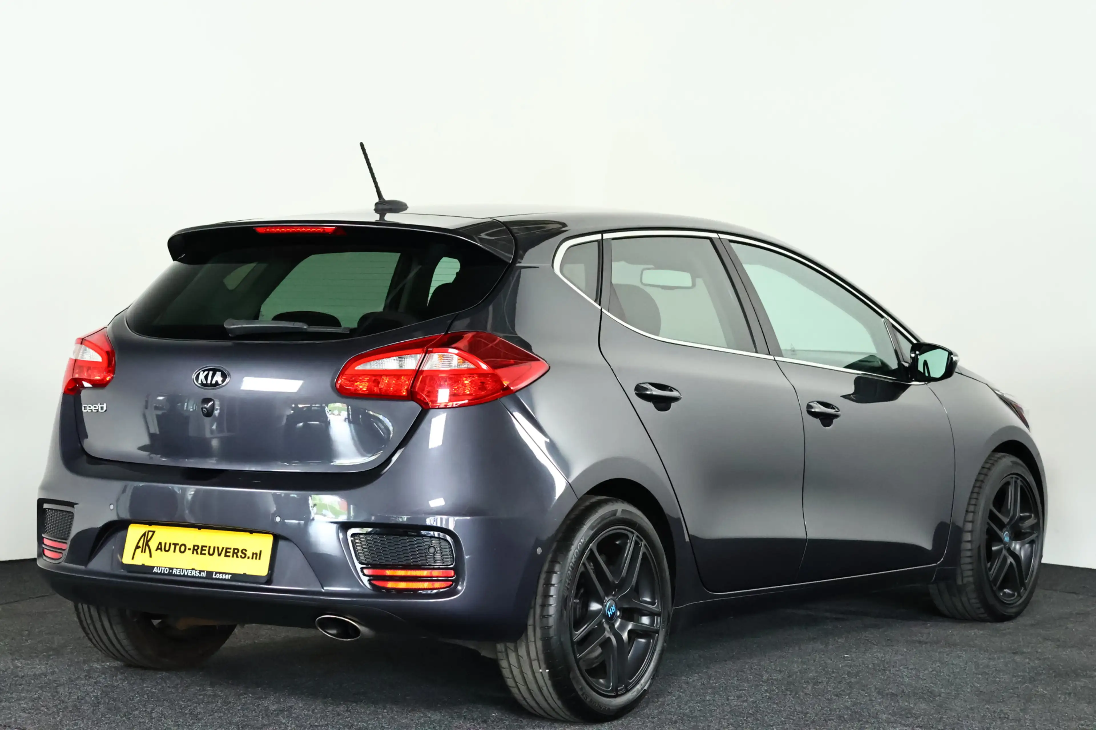 Kia Rio 1.4 CVVT DynamicLine / Automaat / Navi / Camera / — photo 2
