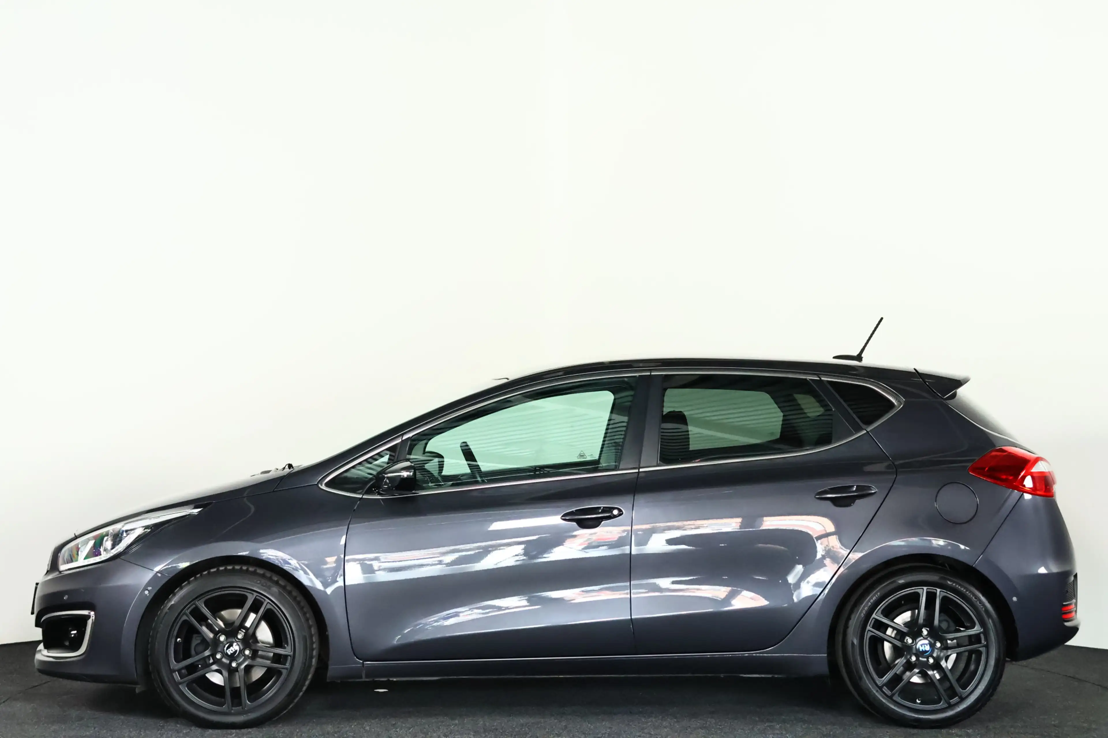 Kia Rio 1.4 CVVT DynamicLine / Automaat / Navi / Camera / — photo 30