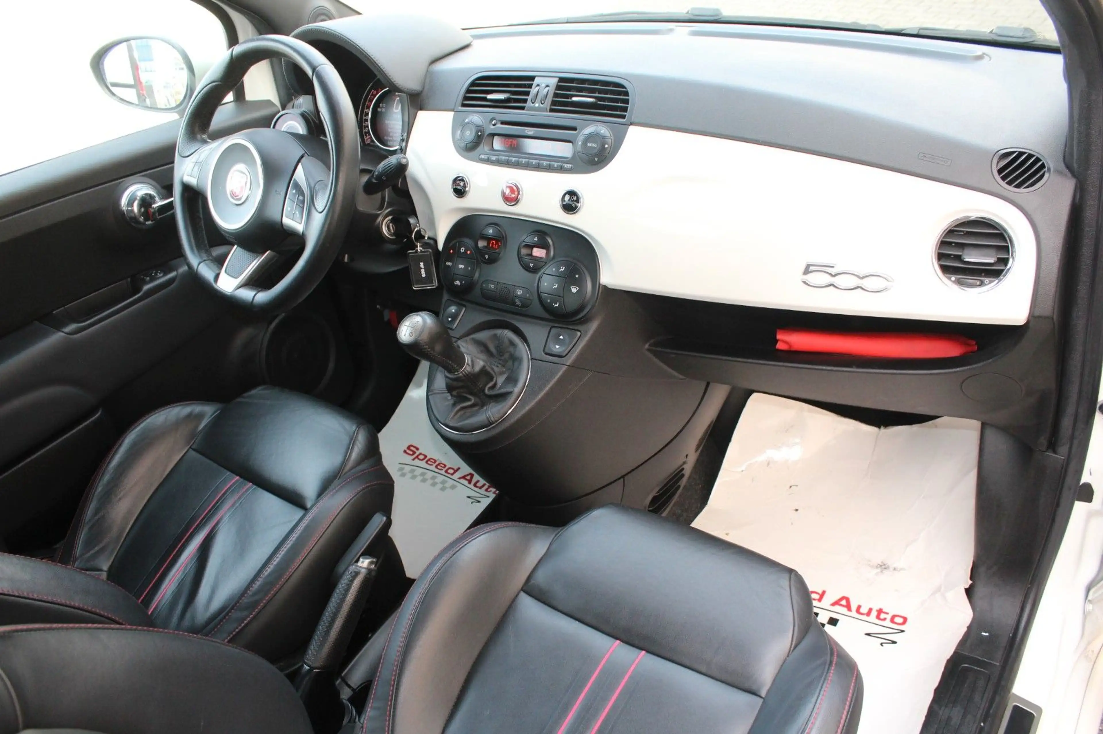 Abarth 595 Custom Sport/Bi-XENON/LEDER/PDC/8-FACH/1HAND — photo 15