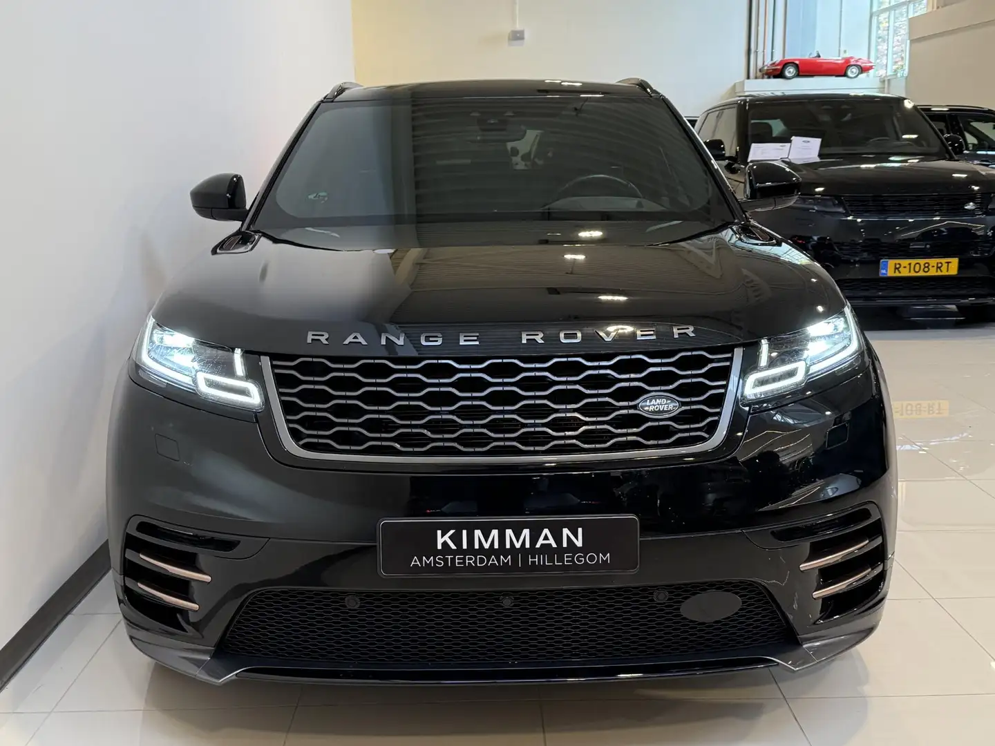 Land Rover Range Rover Velar 2.0 P300 Turbo AWD R-Dynamic SE | Luchtvering | 22 Negro - 2