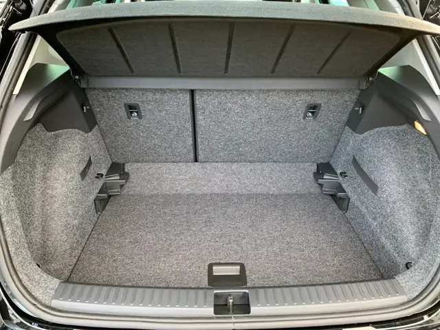 Seat Arona view 12