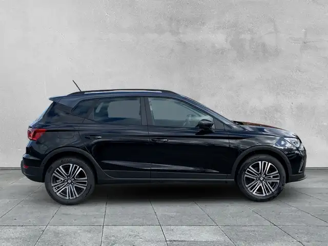 Seat Arona view 6