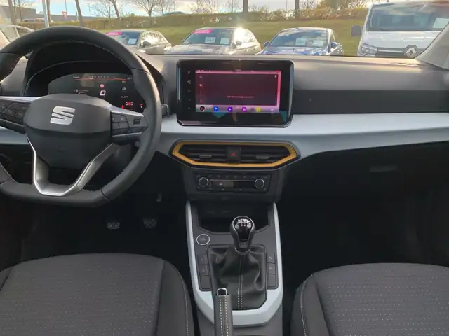 Seat Arona view 14