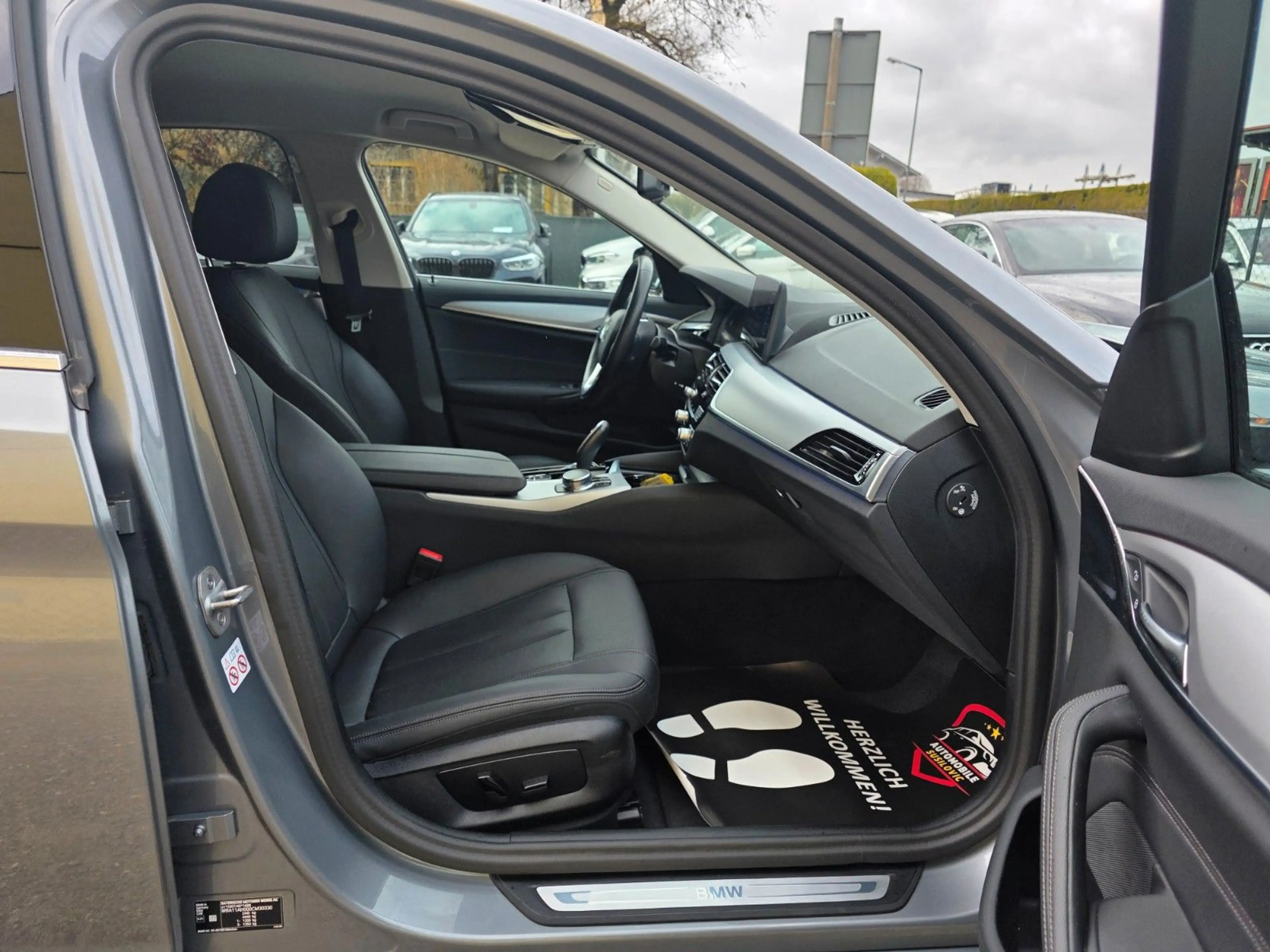BMW 530 d Limousine/Virtual/Leder/Led/ — photo 14