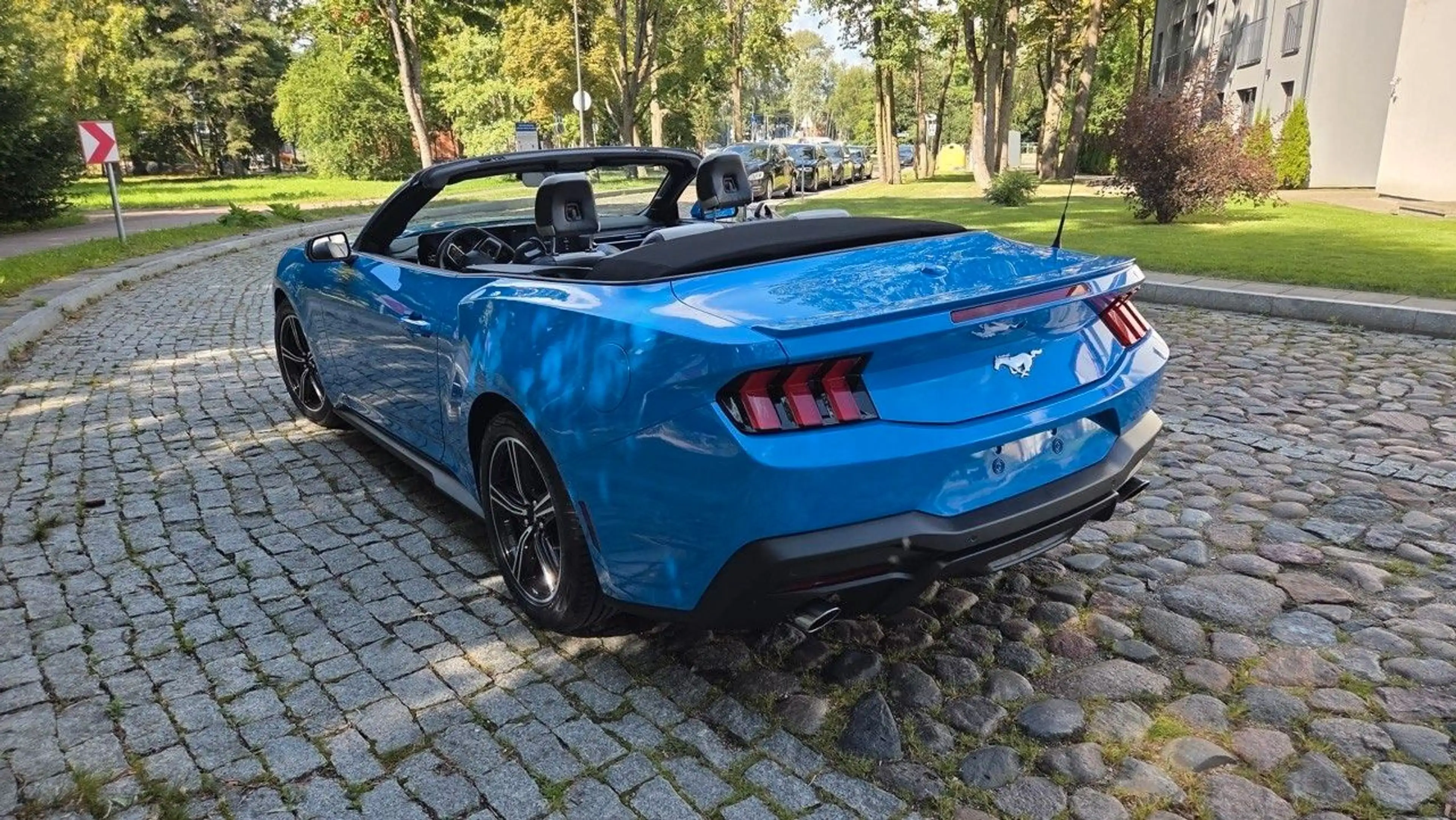 Ford Mustang EcoBoost*Premium*Grabber Blue*Garantie — photo 5
