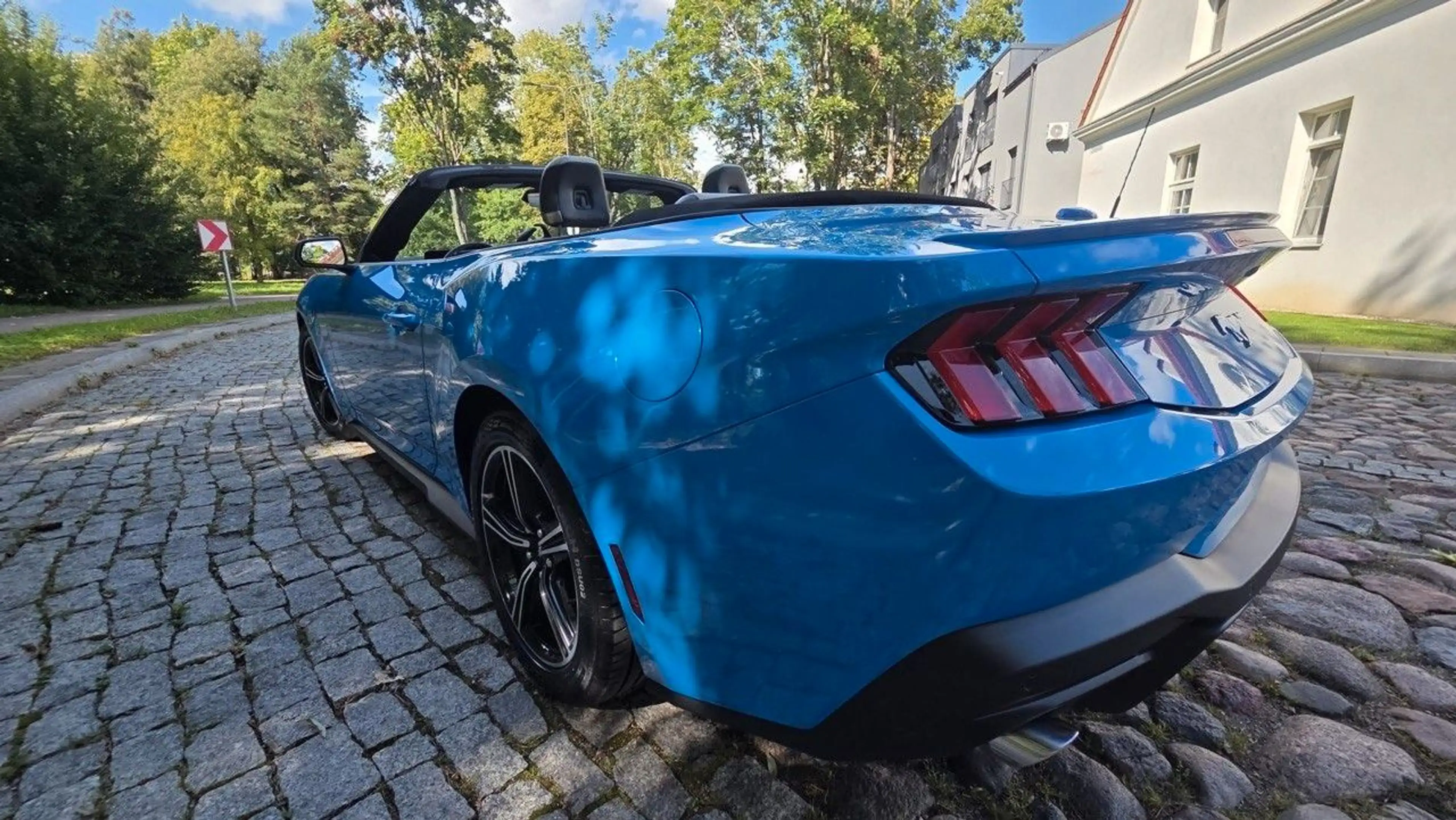 Ford Mustang EcoBoost*Premium*Grabber Blue*Garantie — photo 8