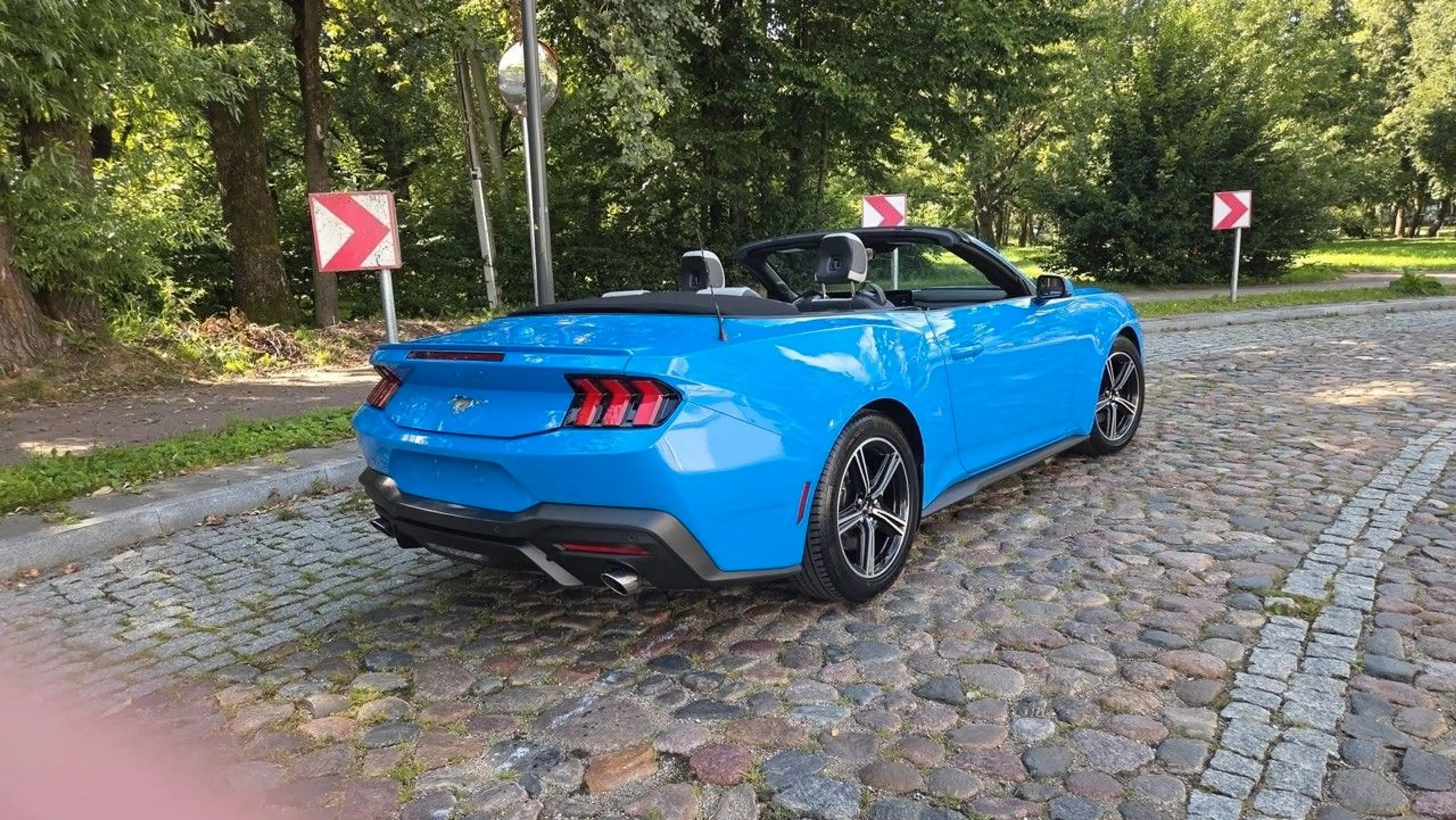 Ford Mustang EcoBoost*Premium*Grabber Blue*Garantie — photo 7