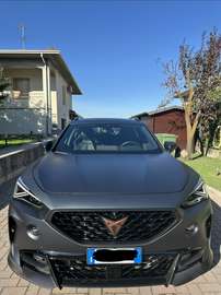 2.5 tsi Taiga Grey 4drive 390cv dsg