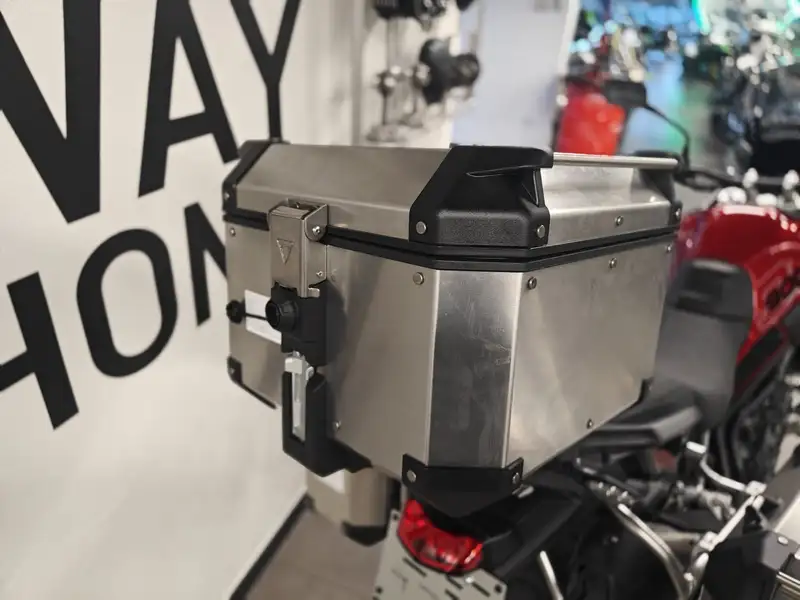 Triumph Tiger 900 - foto 5