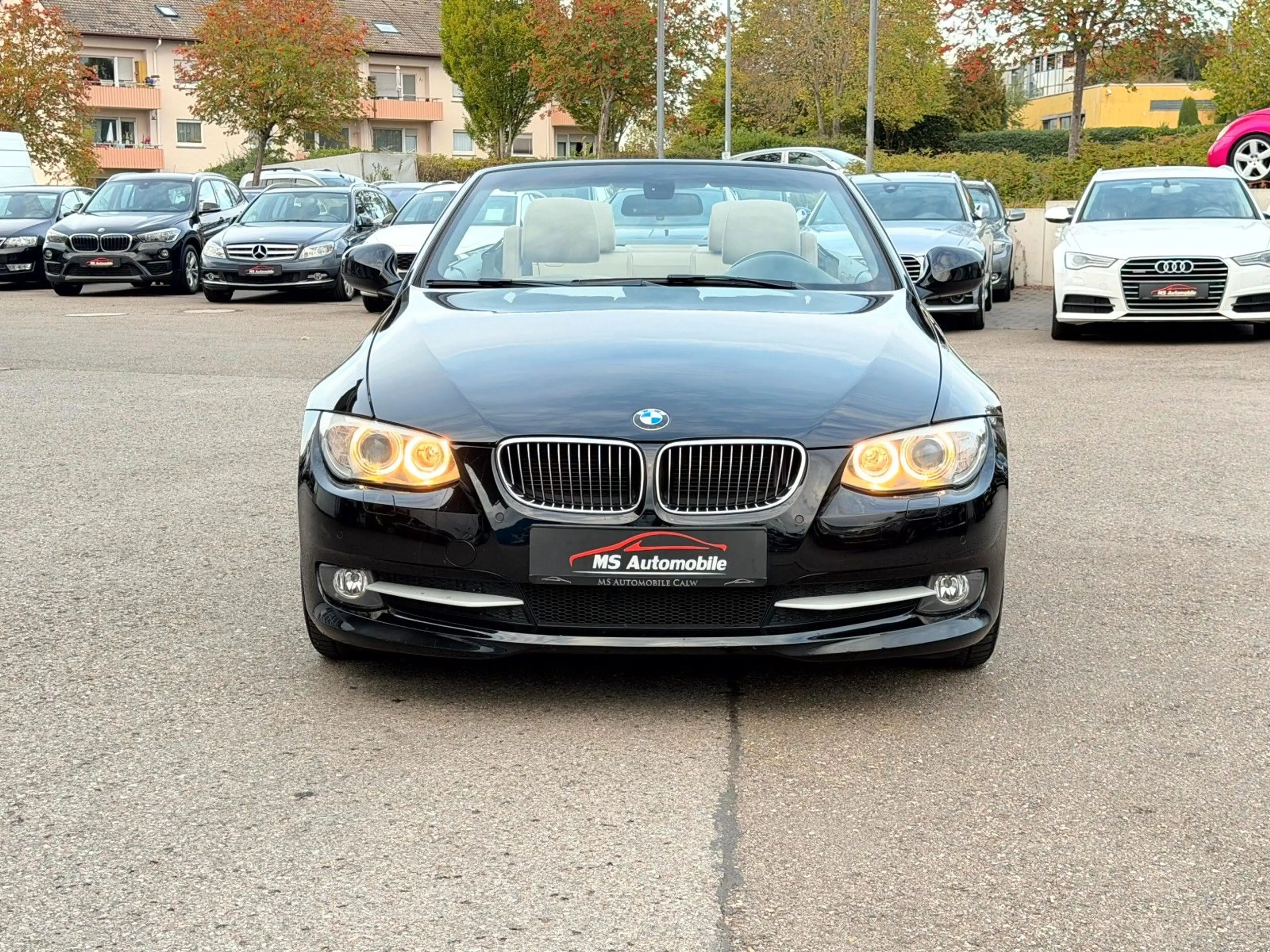 BMW 325 i Cabrio Automatik Xenon_Leder_Memory_Sitzhz — photo 2