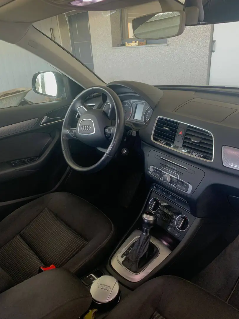 Audi Q3 Q3 2,0 TDI Intense quattro S-tronic Intense Schwarz - 2