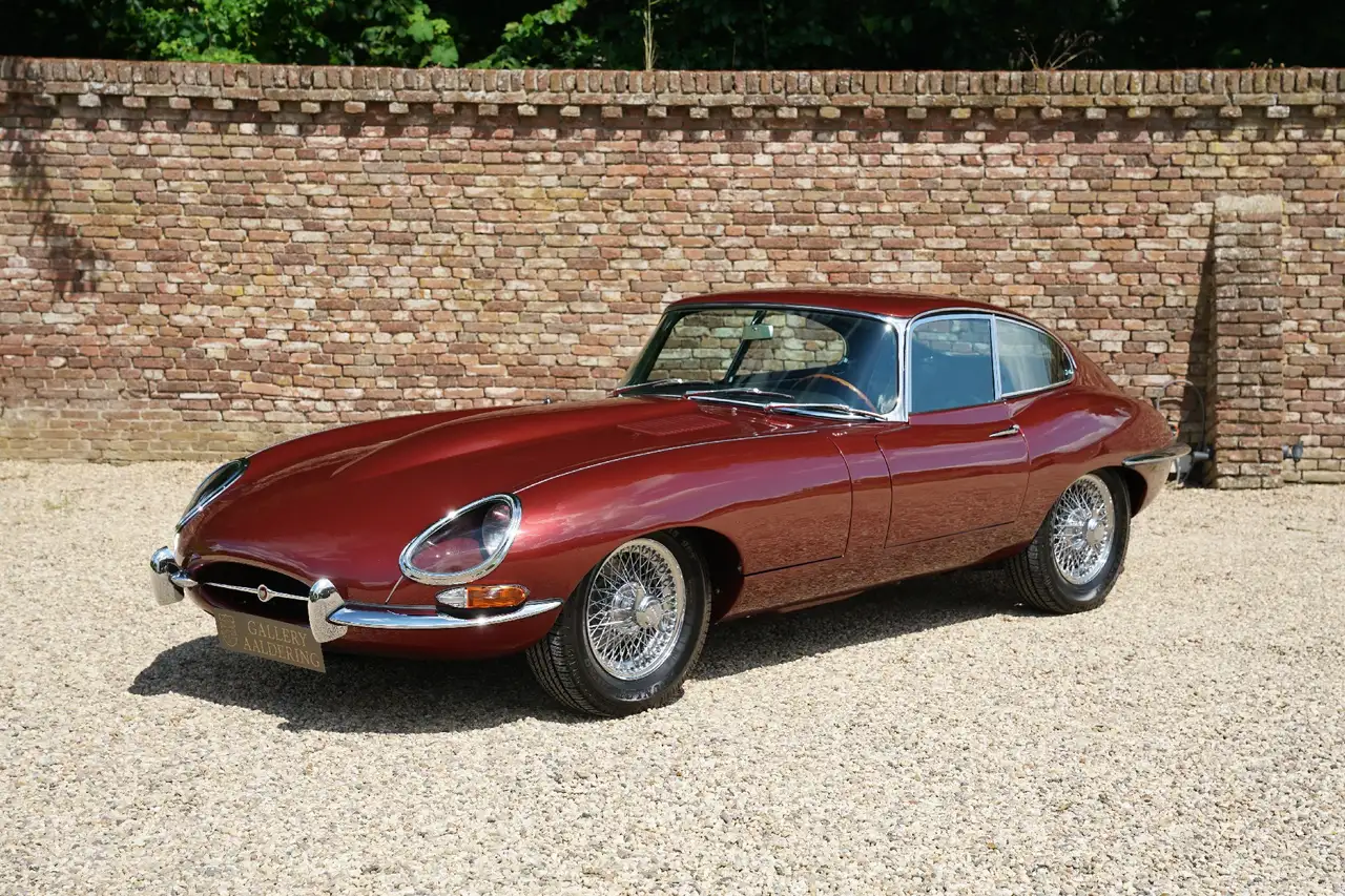Jaguar E-Type 1964