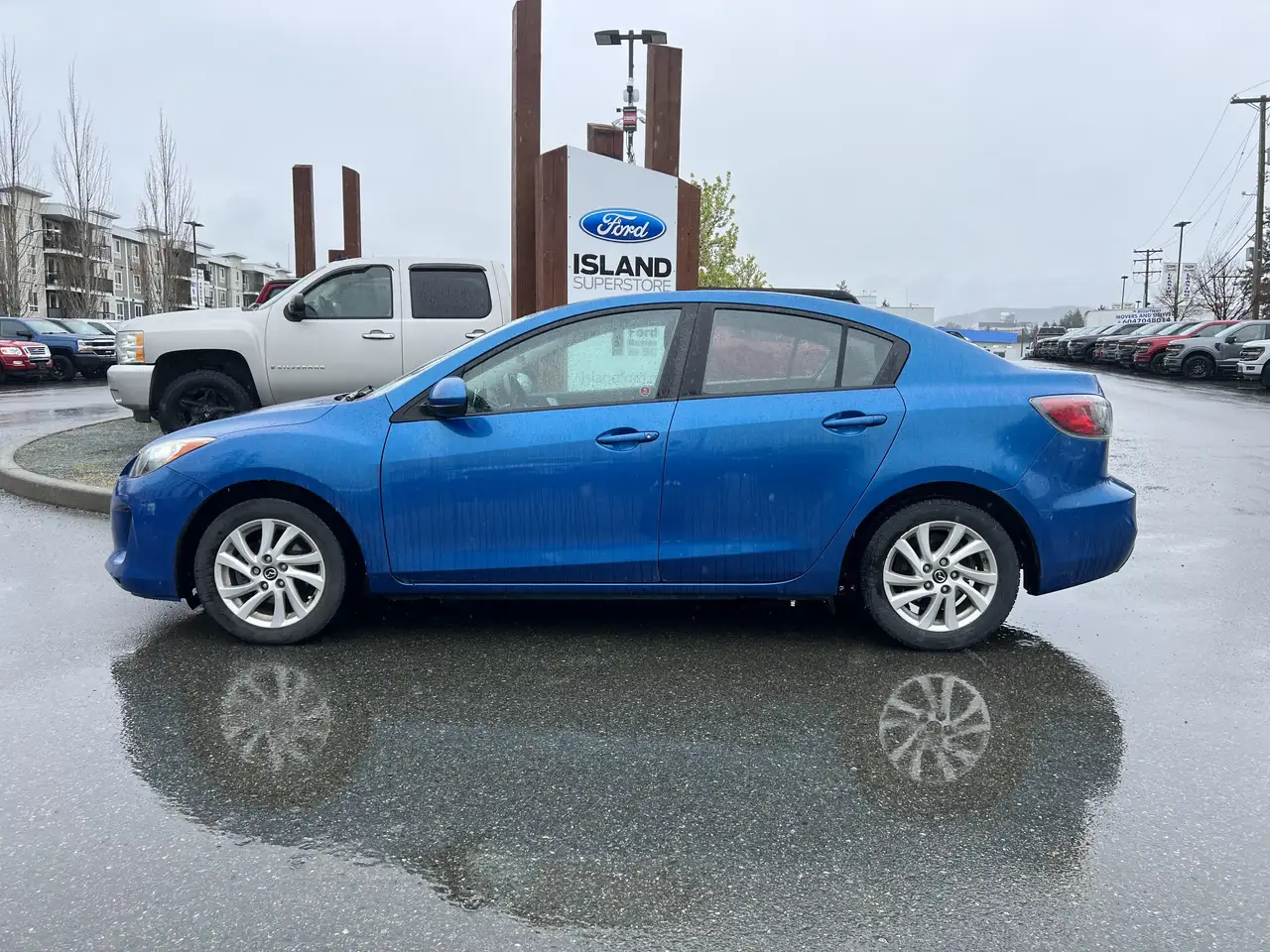 Mazda 3 снимка Mazda 3
