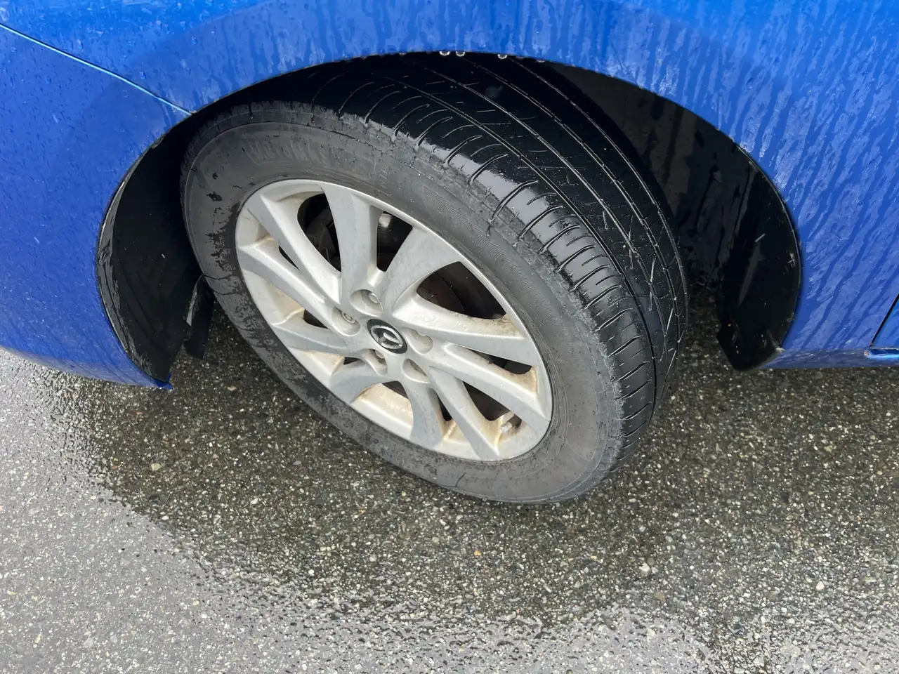 Mazda 3 снимка Mazda 3