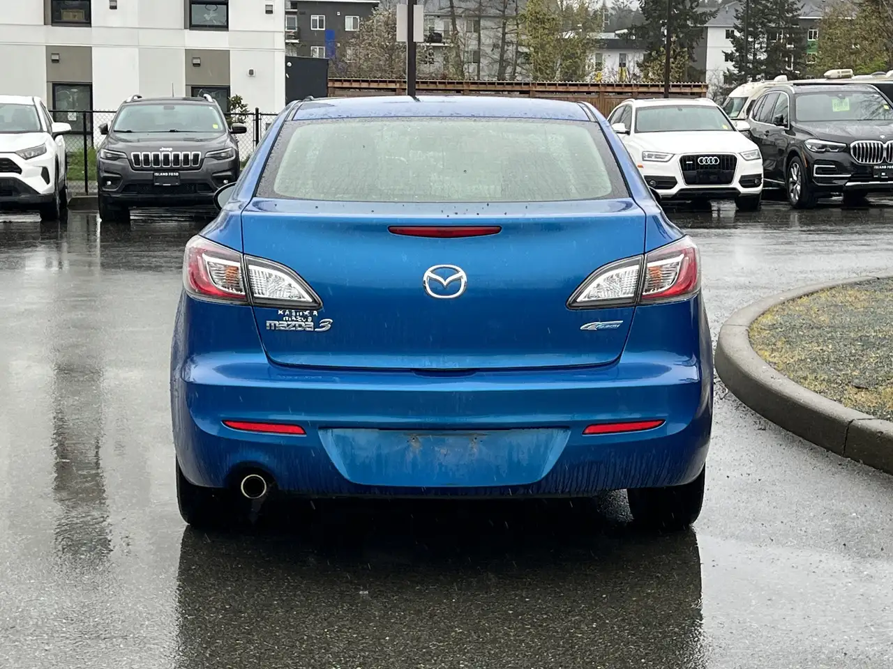 Mazda 3 снимка Mazda 3