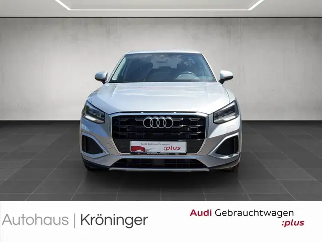 Audi Q2 view 5