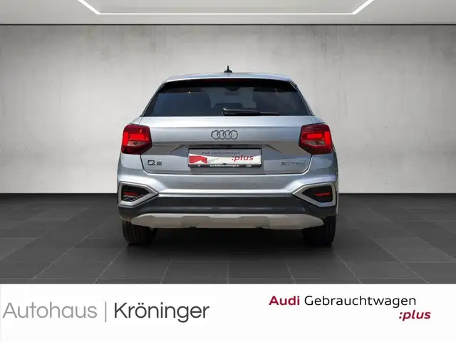 Audi Q2 view 6