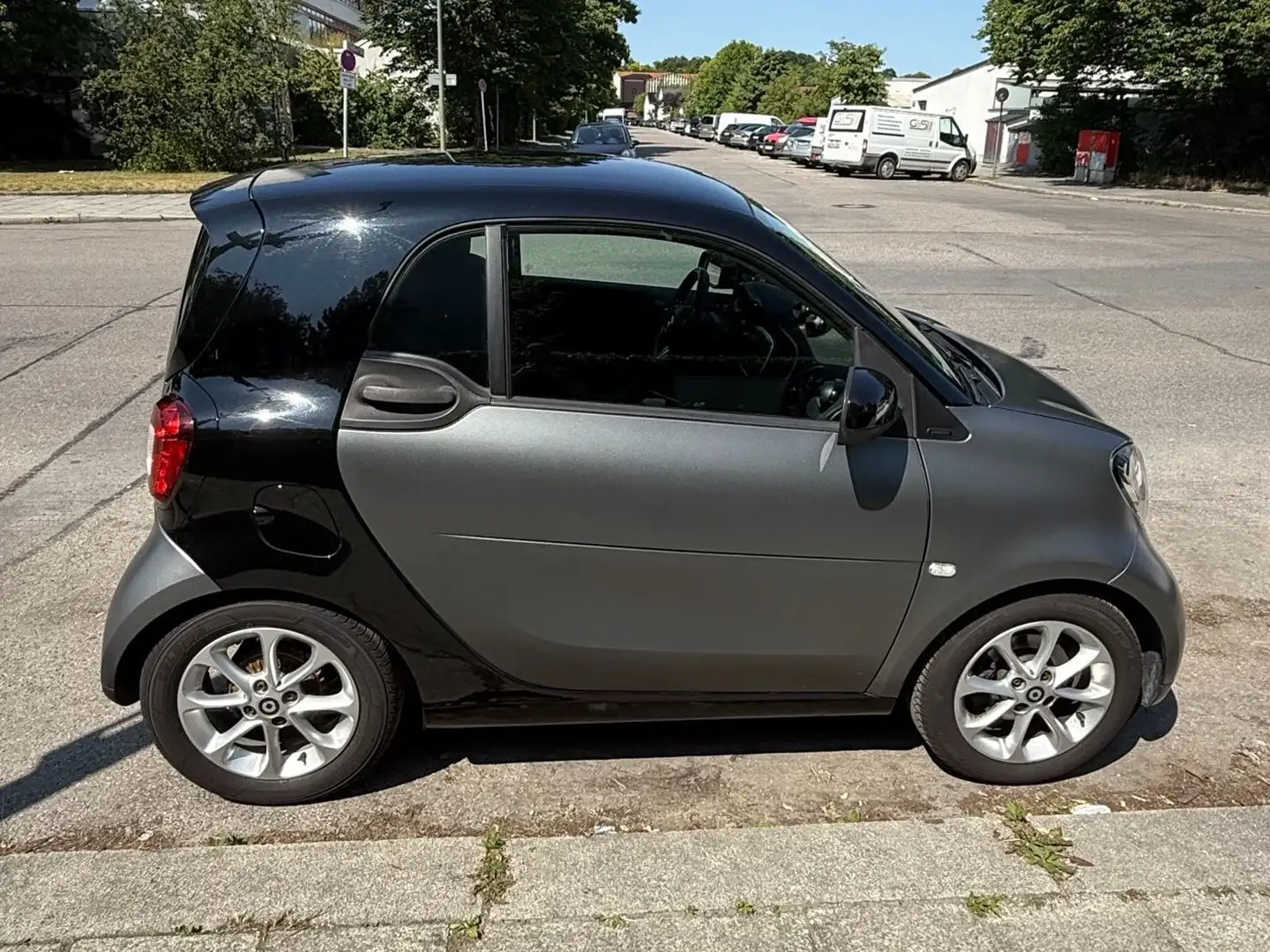 smart forTwo smart fortwo coupe passion Grau - 2