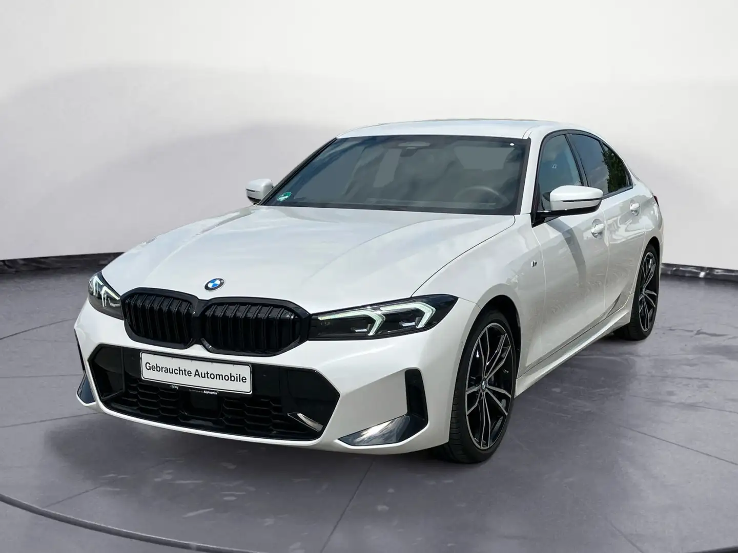 BMW 330 i M Sportpaket Pro Komfortzugang Parking Assi Weiß - 2