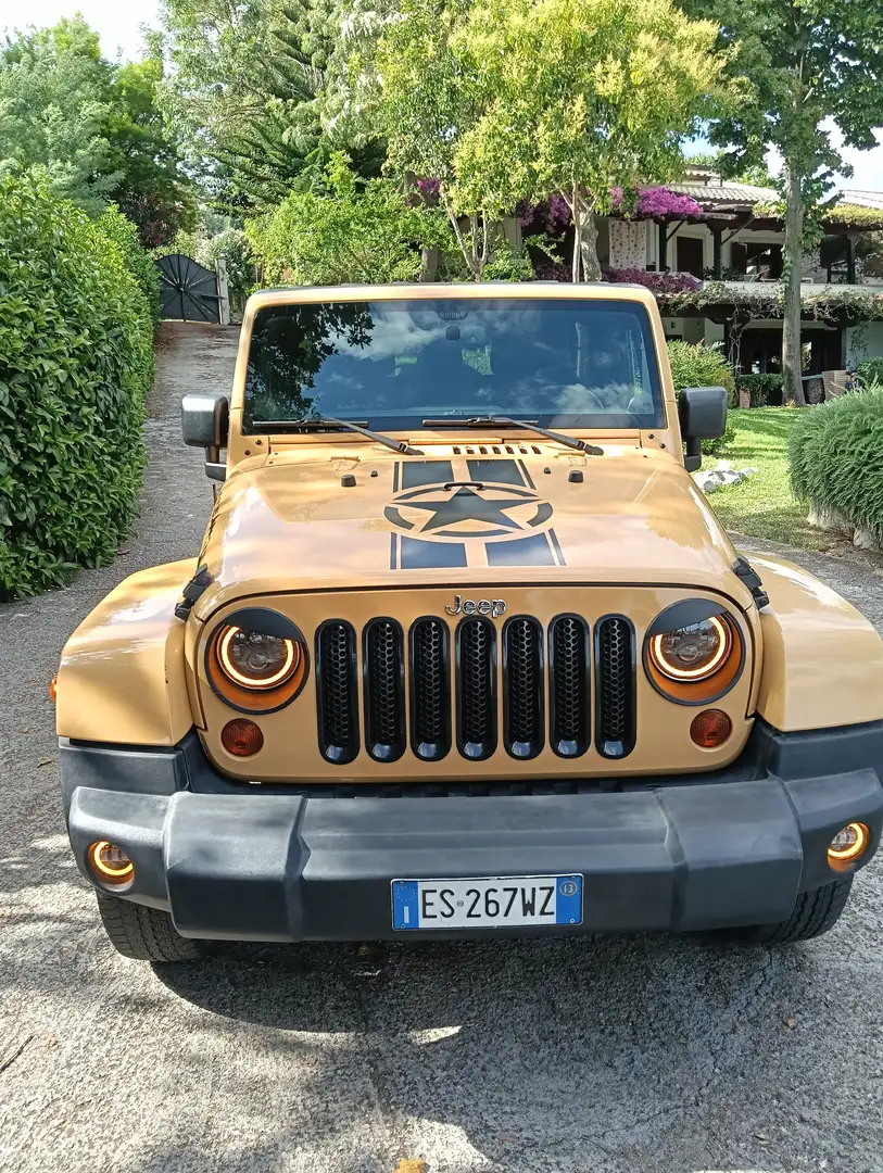 Jeep Wrangler Wrangler Unlimited 2.8 crd Sahara auto E5+ Beige - 2