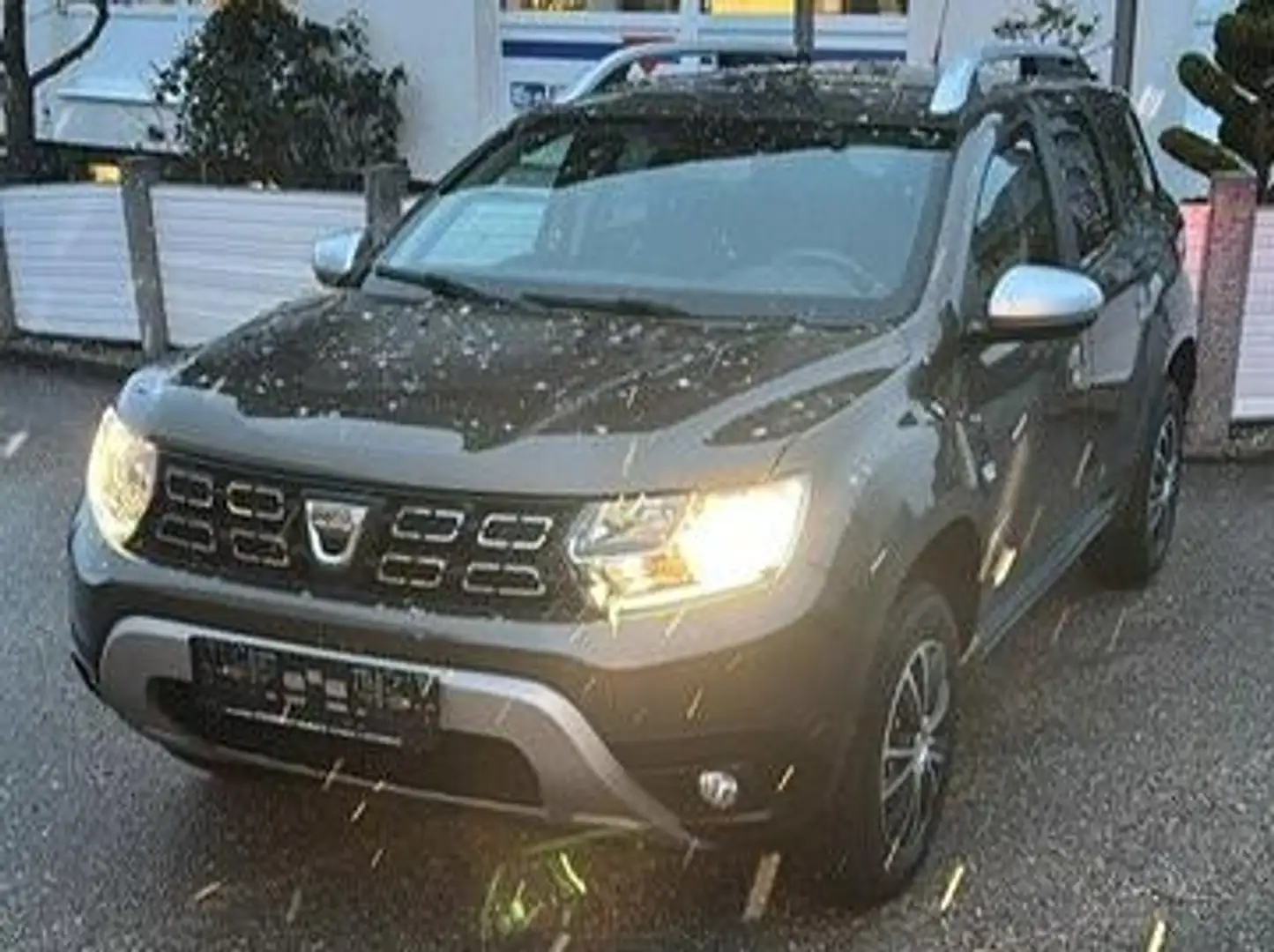Dacia Duster SR  DHE4 Braun - 1