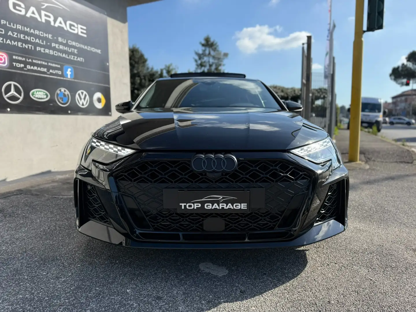 Audi RS3 Sportback 2.5 tfsi quattro s-tronic *Da ordinare Nero - 2