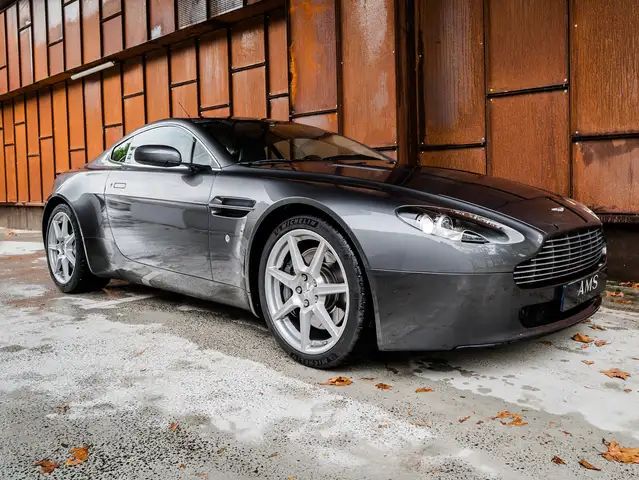 Aston Martin Vantage Vantage V8 - Clutch Replaced