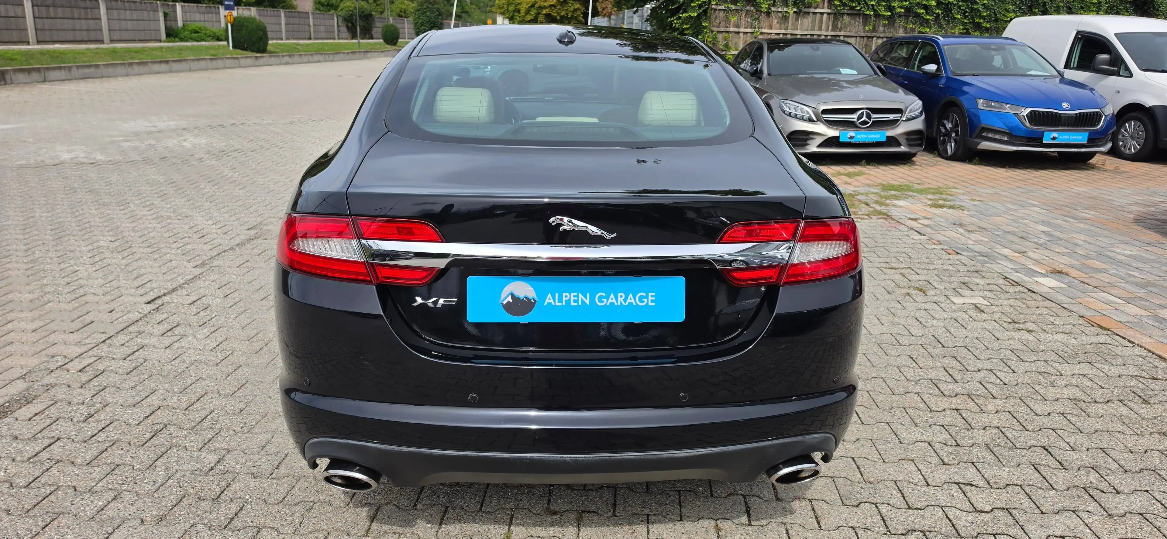 Jaguar XF XF*3.0*V6*Aut.*Navi*Leder*Kamera*Keyless*Sitzheizung*Sitzbelüftung*El.Sitze* — photo 5