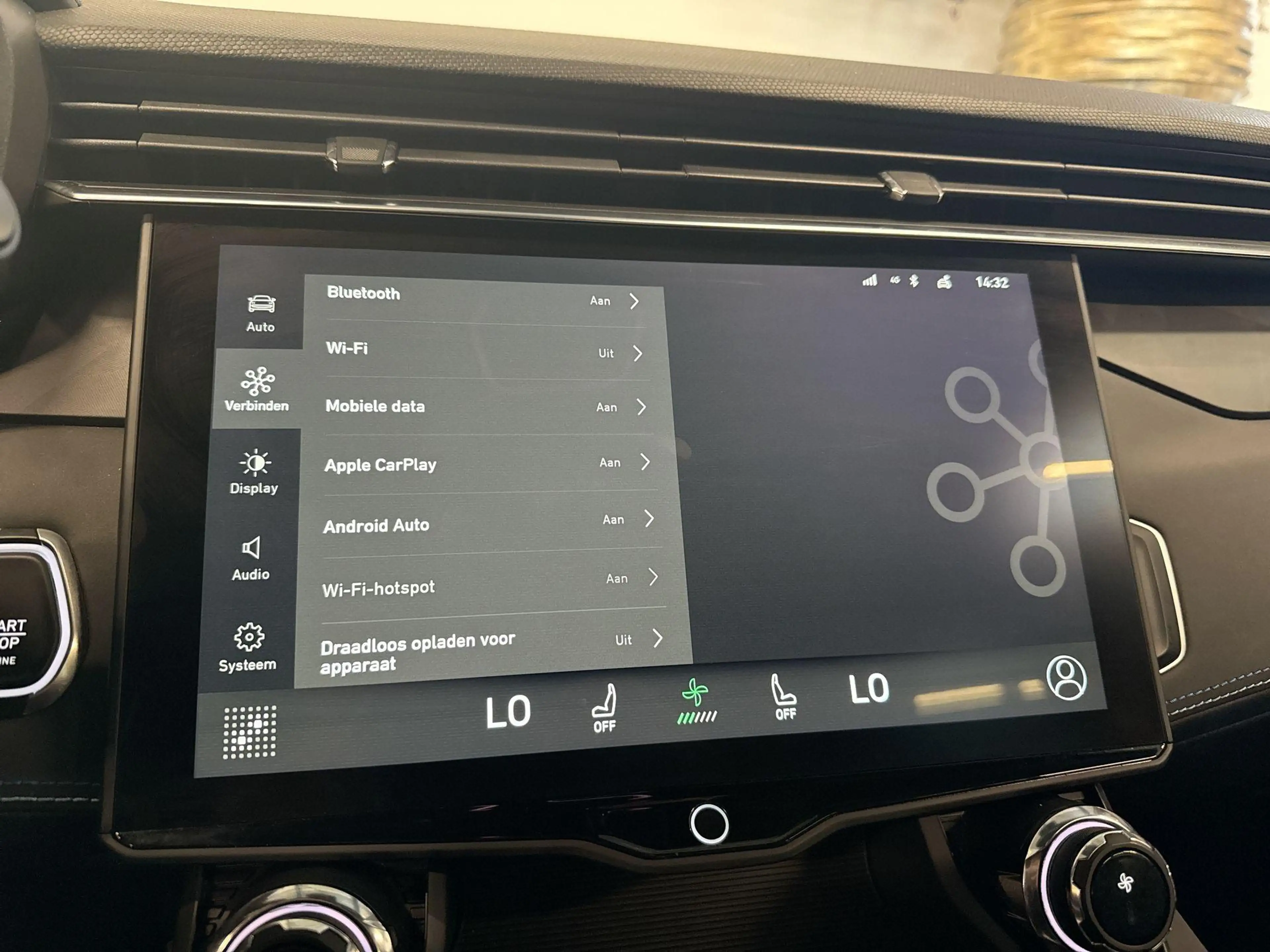Lynk & Co 01 1.5 PHEV MY23 | 6,6 KWH | PANO | ZWARTE HEMEL |360 — photo 35