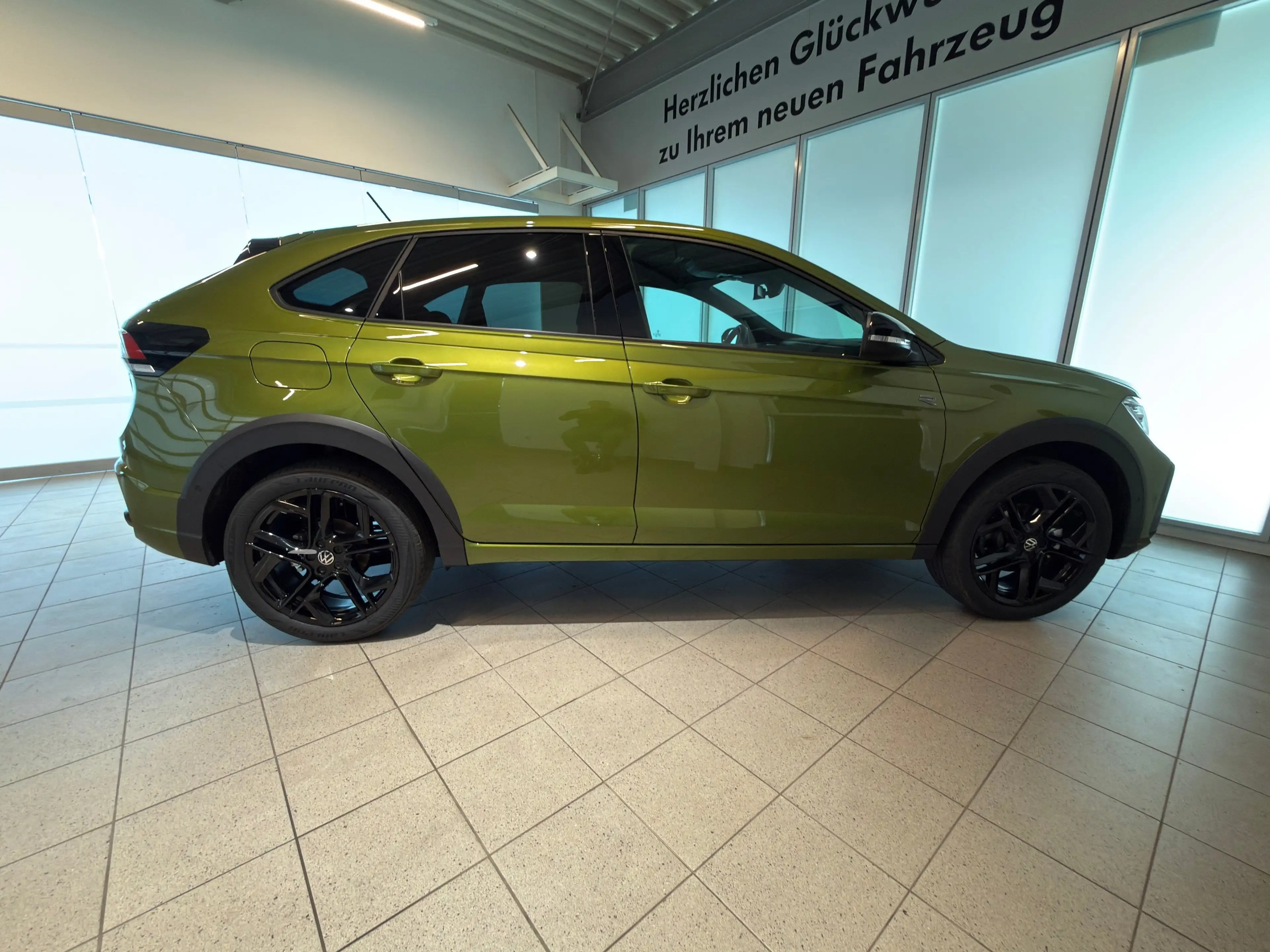 Volkswagen Taigo R-Line 1,0 l TSI 85 kW (116 PS) 7-Gang-Doppelkuppl — photo 6