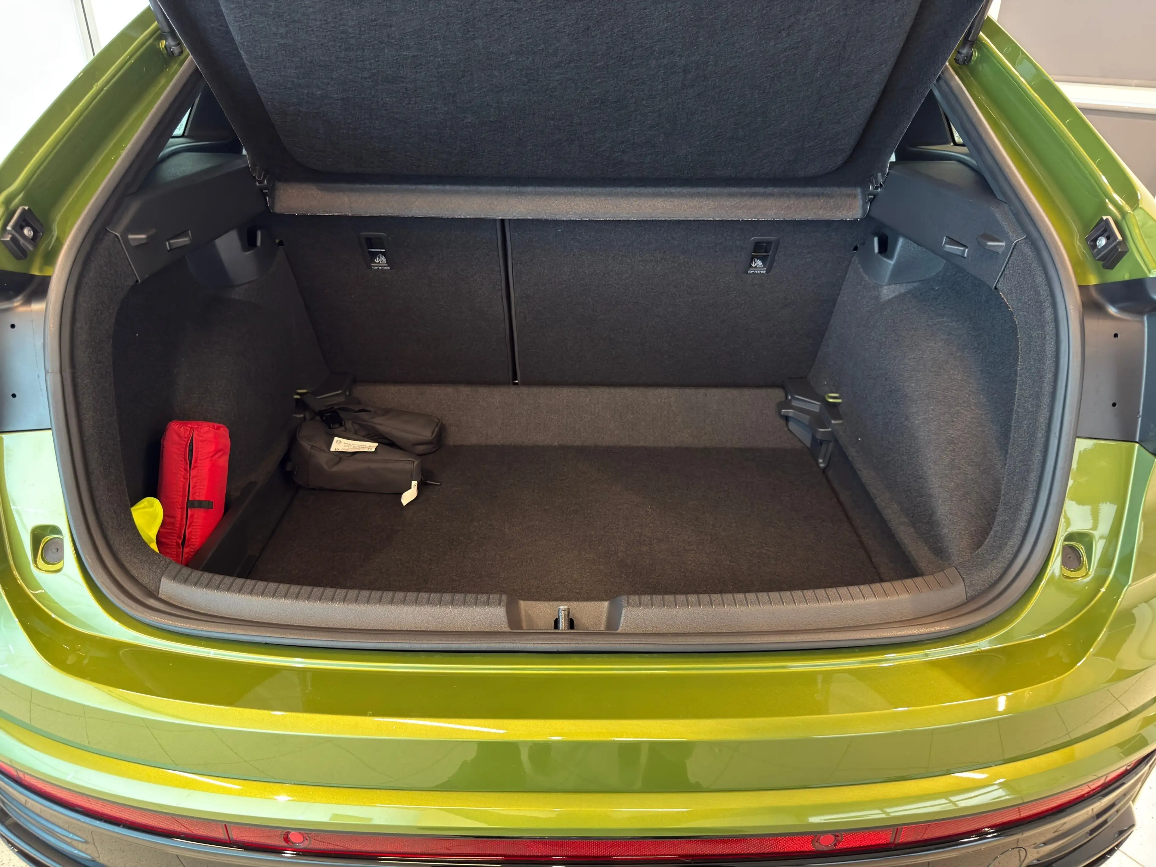 Volkswagen Taigo R-Line 1,0 l TSI 85 kW (116 PS) 7-Gang-Doppelkuppl — photo 16