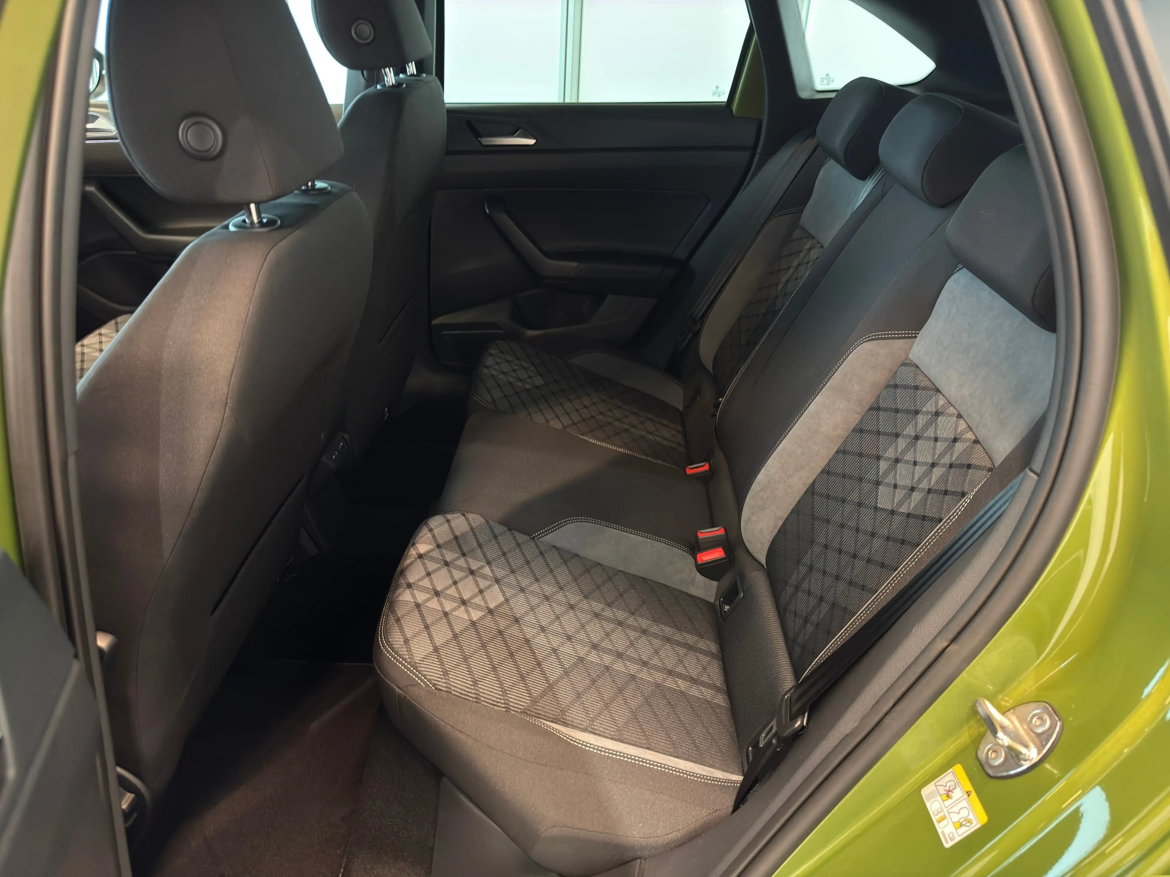 Volkswagen Taigo R-Line 1,0 l TSI 85 kW (116 PS) 7-Gang-Doppelkuppl — photo 19