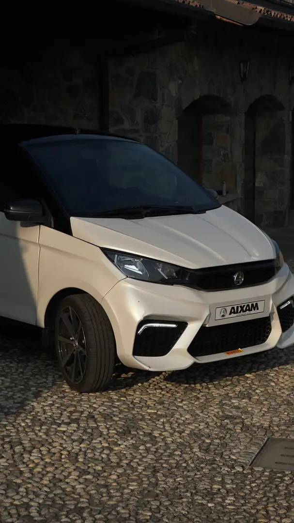 Aixam GTI UV 51 DF0A Blanco - 1