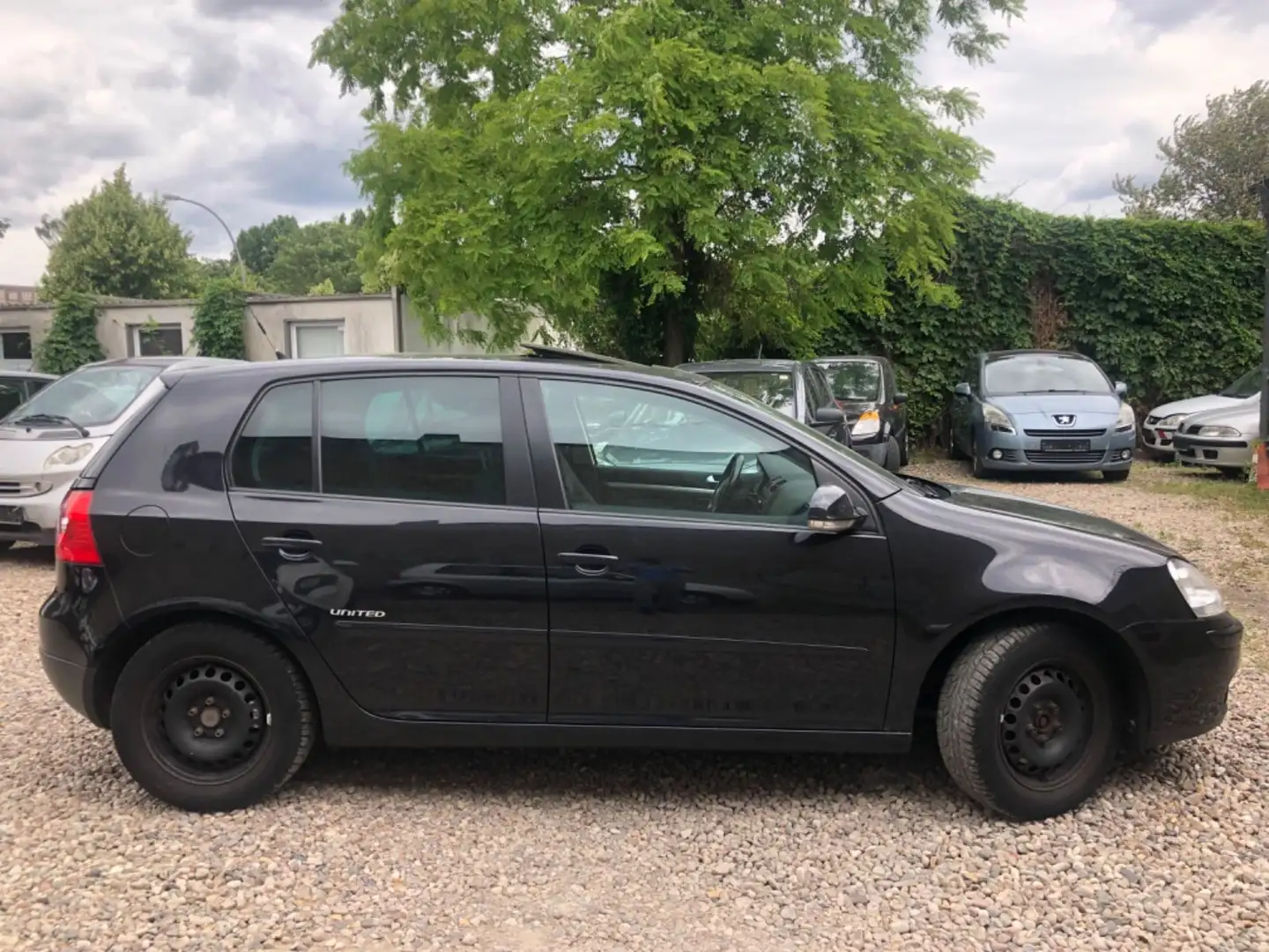 Volkswagen Golf V Lim. United-TÜV NEU-KLIMA-SHZG-SD Schwarz - 2
